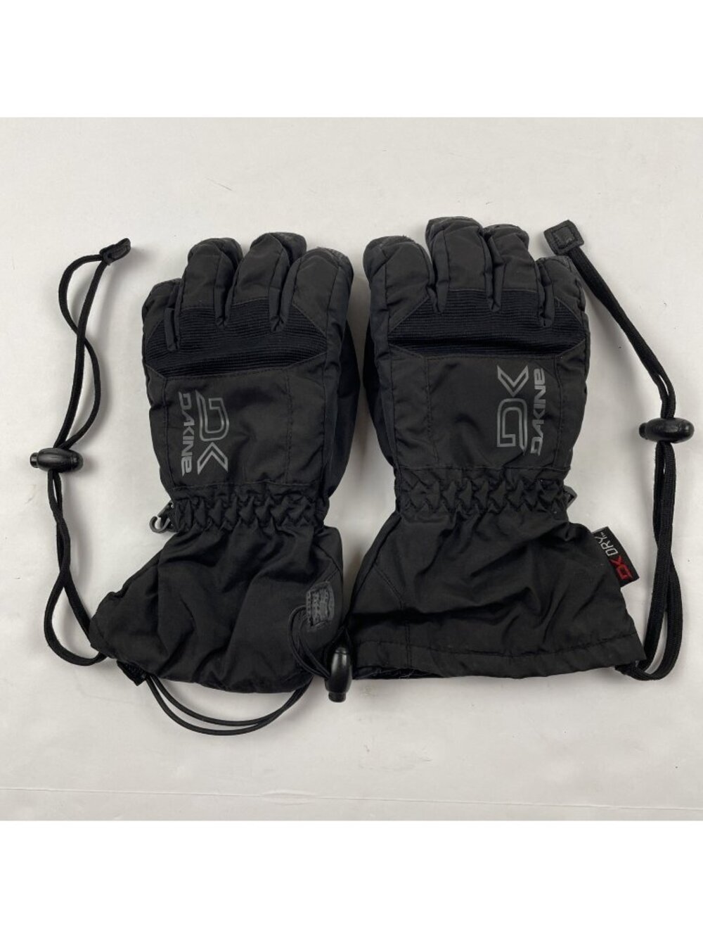 Dakine Scout Junior Gloves Kids M (6-8) Gauntlet Cuff Ski Snowboard Black